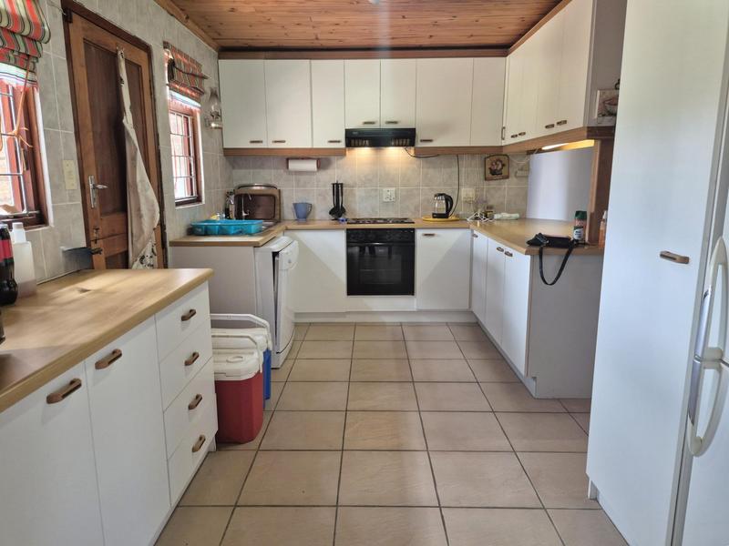 3 Bedroom Property for Sale in Franskraal Western Cape